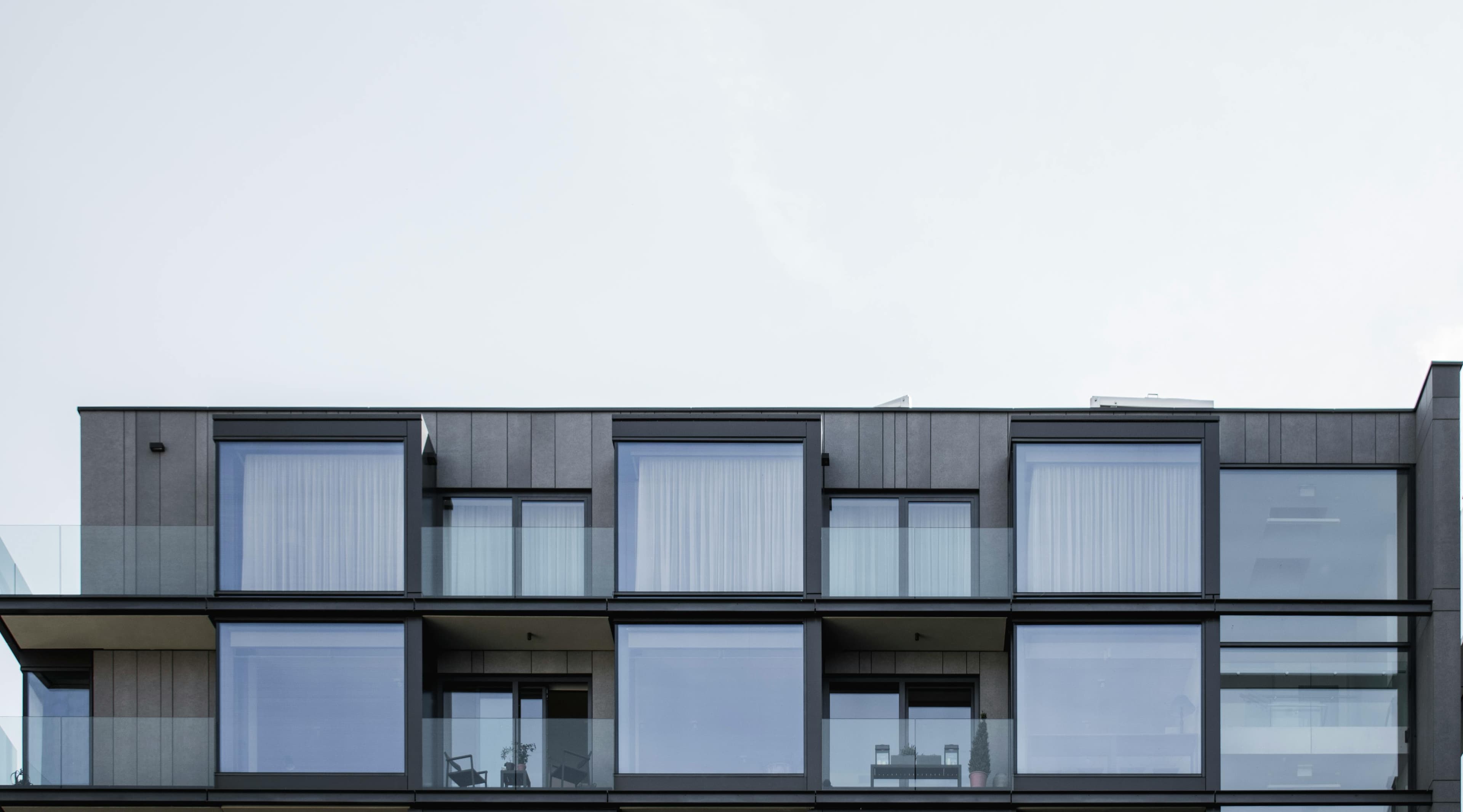 Pool area glass balustrade enclosure Gauteng